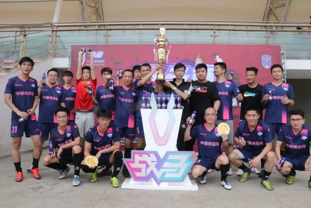 北京又一大手笔签约！广东三冠王功勋加盟：杜锋得力助手联手李楠